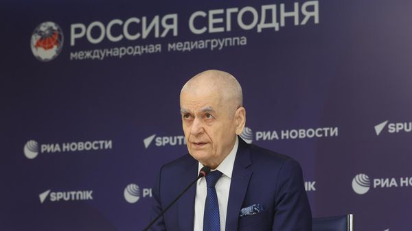 Пресс-конференция академика РАН Геннадия Онищенко о биобезопасности стран ЕАЭС (20 декабря 2023). Москва - Sputnik Армения
