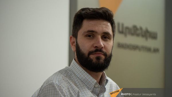 SputnikԱրմենիա ռադիոկայանի հեռարձակումը 30 օրով կասեցնելու որոշումը քաղաքական է․ քաղաքագետ - Sputnik Արմենիա