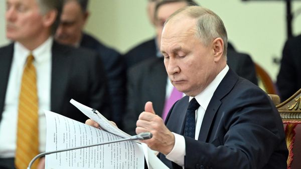 Президент РФ Владимир Путин на заседании Высшего Евразийского экономического совета в широком составе (25 декабря 2023). Санкт-Петербург - Sputnik Армения