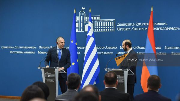 Հայաստանի և Հունաստանի ԱԳ նախարարները - Sputnik Արմենիա