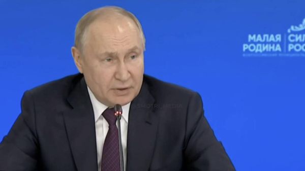 Придурки, давно бы все закончилось, но Украина отказалась от переговоров с Россией - Путин - Sputnik Армения