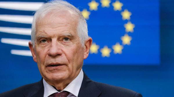 Верховный представитель ЕС по иностранным делам и политике безопасности Жозеп Боррель выступает перед СМИ после заседания Совета по иностранным делам (22 января 2024). Брюссель - Sputnik Армения