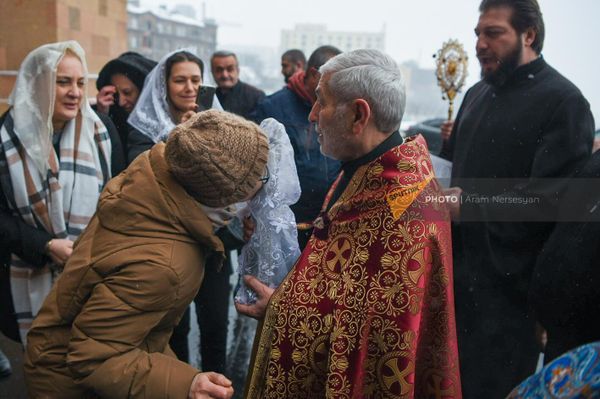 Սուրբ Սարգսի տոնը Արարատյան թեմի Սուրբ Սարգիս եկեղեցում - Sputnik Արմենիա