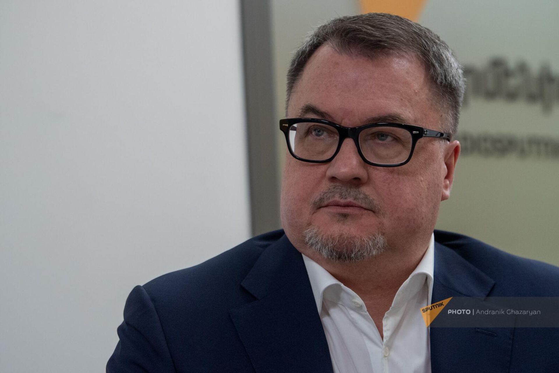 Руководитель Русского дома в Ереване Вадим Фефилов в гостях радио Sputnik - Sputnik Արմենիա, 1920, 02.02.2024
