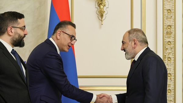 Նիկոլ Փաշինյանն ընդունել է Պաոլո Պիրջանյանին - Sputnik Արմենիա
