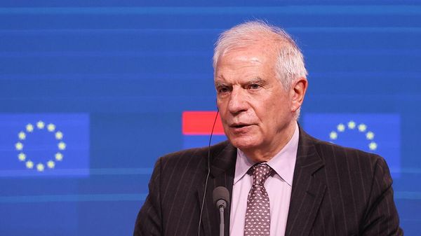 Верховный Представитель ЕС Жозеп Боррель во время совместной пресс-конференции с министром иностранных дел Армении (13 февраля 2024). Брюссель - Sputnik Армения