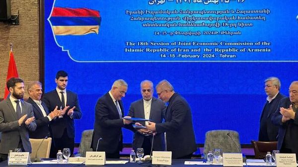 Հայ–իրանական միջկառավարական հանձնաժողովի 18–րդ նիստի ժամանակ - Sputnik Արմենիա