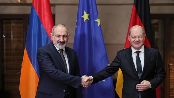 Премьер-министр Никол Пашинян и канцлер Германии Олаф Шольц встретились в рамках Мюнхенской конференции по безопасности (17 февраля 2024). Мюнхен, Германия - Sputnik Армения