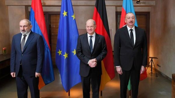 Премьер-министр Никол Пашинян, канцлер Германии Олаф Шольц и президент Азербайджана Ильхам Алиев встретились в рамках Мюнхенской конференции по безопасности (17 февраля 2024). Мюнхен, Германия - Sputnik Армения