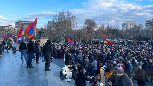 Оппозиционный митинг на площади Свободы (20 февраля 2024). Еревaн - Sputnik Армения