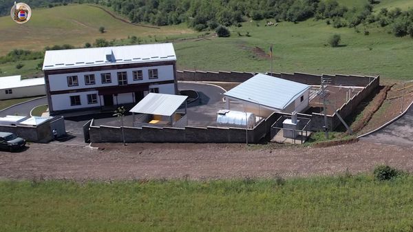 В одном из отрядов пограничных войск состоялась церемония открытия новых пограничных застав - Sputnik Армения