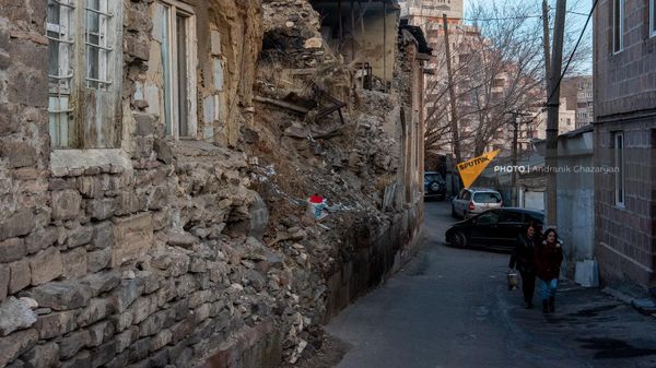 Старинный дом в районе Конд - Sputnik Армения
