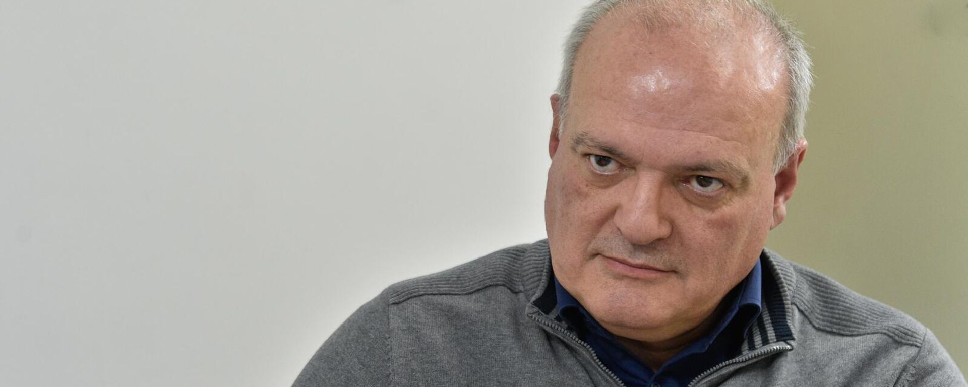 Политолог Виген Акопян в гостях радио Sputnik Политолог Виген Акопян в гостях радио Sputnik - Sputnik Армения, 1920, 03.04.2024