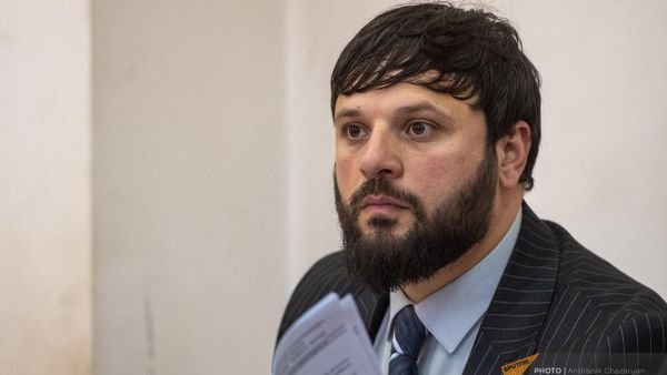 Адвокат Александр Кочубаев на судебном заседании (27 февраля 2024). Еревaн - Sputnik Армения