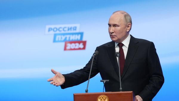 В. Путин встретился с доверенными лицами в избирательном штабе - Sputnik Армения