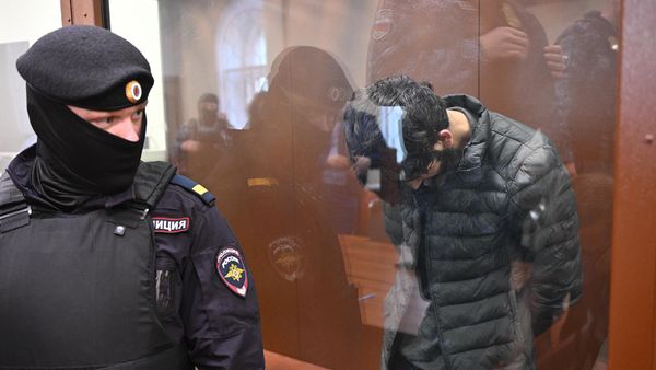 Фигурант дела о теракте в концертном зале Крокус Сити Холл Назримад Лутфуллои, подозреваемый в финансировании нападавших, в Басманном суде (29 марта 2024). Москвa - Sputnik Армения