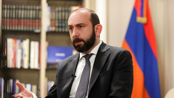 Министр иностранных дел Армении Арарат Мирзоян  - Sputnik Армения