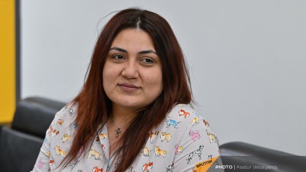 Основатель сообщества родителей детей с аутизмом Мелея Милитосян в гостях радио Sputnik - Sputnik Армения
