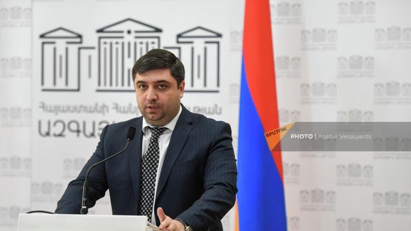 Արևմուտքի հետ մեր կապերն ուղղված չեն դաշնակից Ռուսաստանի դեմ․ Վաղարշակ Հակոբյան - Sputnik Արմենիա