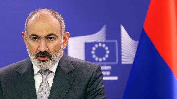 Премьер-министр Армении Никол Пашинян во время встречи Армения-ЕС-США (5 апреля 2024). Брюссель - Sputnik Армения