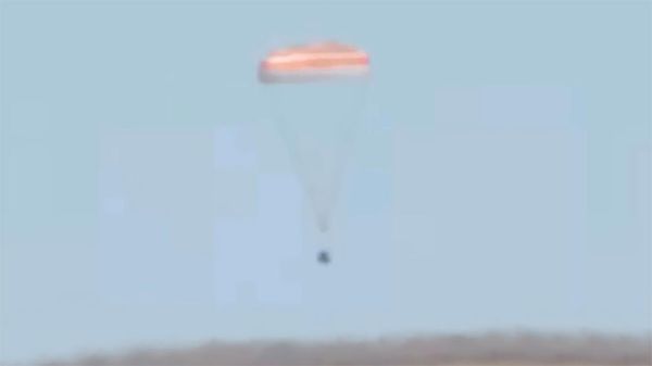 Спускаемый аппарат корабля «Союз МС-24» совершил посадку в районе казахстанского города Жезказган - Sputnik Армения
