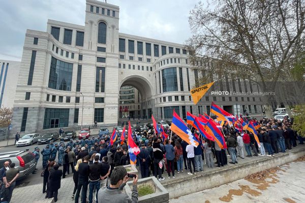 Բողոքի ակցիա ՀՀ ԱԳՆ–ի մոտ - Sputnik Արմենիա