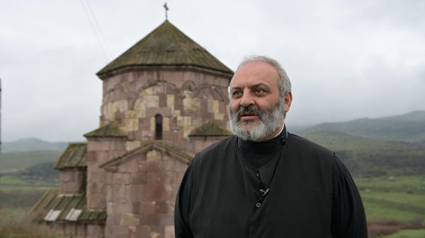 Մեղքի հետ հաշտվել հնարավոր չէ. Բագրատ սրբազանը` տարածքներ տալու և իշխանության մասին - Sputnik Արմենիա