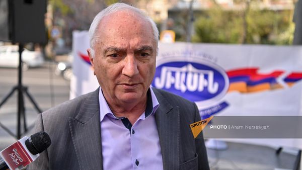 Арам Саркисян на митинге движения Вместе (10 апреля 2024). Еревaн - Sputnik Армения