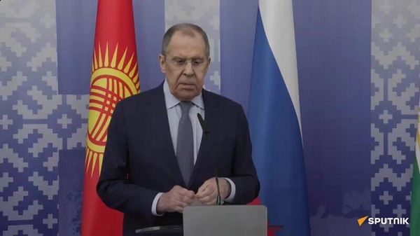 США и сателлиты пытаются подорвать реализацию договоренностей, достигнутых Арменией и Азербайджаном при содействии России - Лавров  - Sputnik Армения