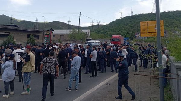 Հաղթանակ բնակավայրի «Վոդխոզ» կոչվող հատվածը ապրիլի 21–ին - Sputnik Արմենիա