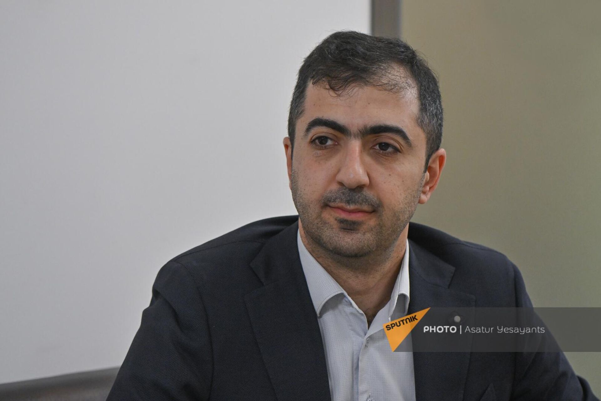 Бывший заместитель министра юстиции, эксперт по конституционному праву Арам Орбелян в гостях радио Sputnik - Sputnik Արմենիա, 1920, 16.07.2025