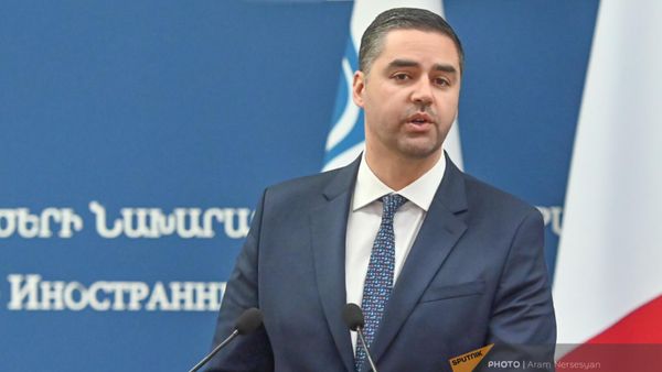 ԵԱՀԿ գործող նախագահ, Մալթայի ԱԳ նախարար պարոն Յան Բորգը Երևանում - Sputnik Արմենիա