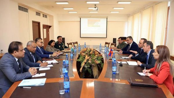 Հայաստանի և Հնդկաստանի Պն–ների միջև առաջին խորհրդակցություններն են անցկացվել - Sputnik Արմենիա