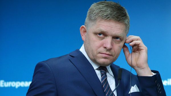 Премьер-министр Словакии Роберт Фицо на пресс-конференции по итогам саммита Европейского союза (16 декабря 2016). Брюссель - Sputnik Армения