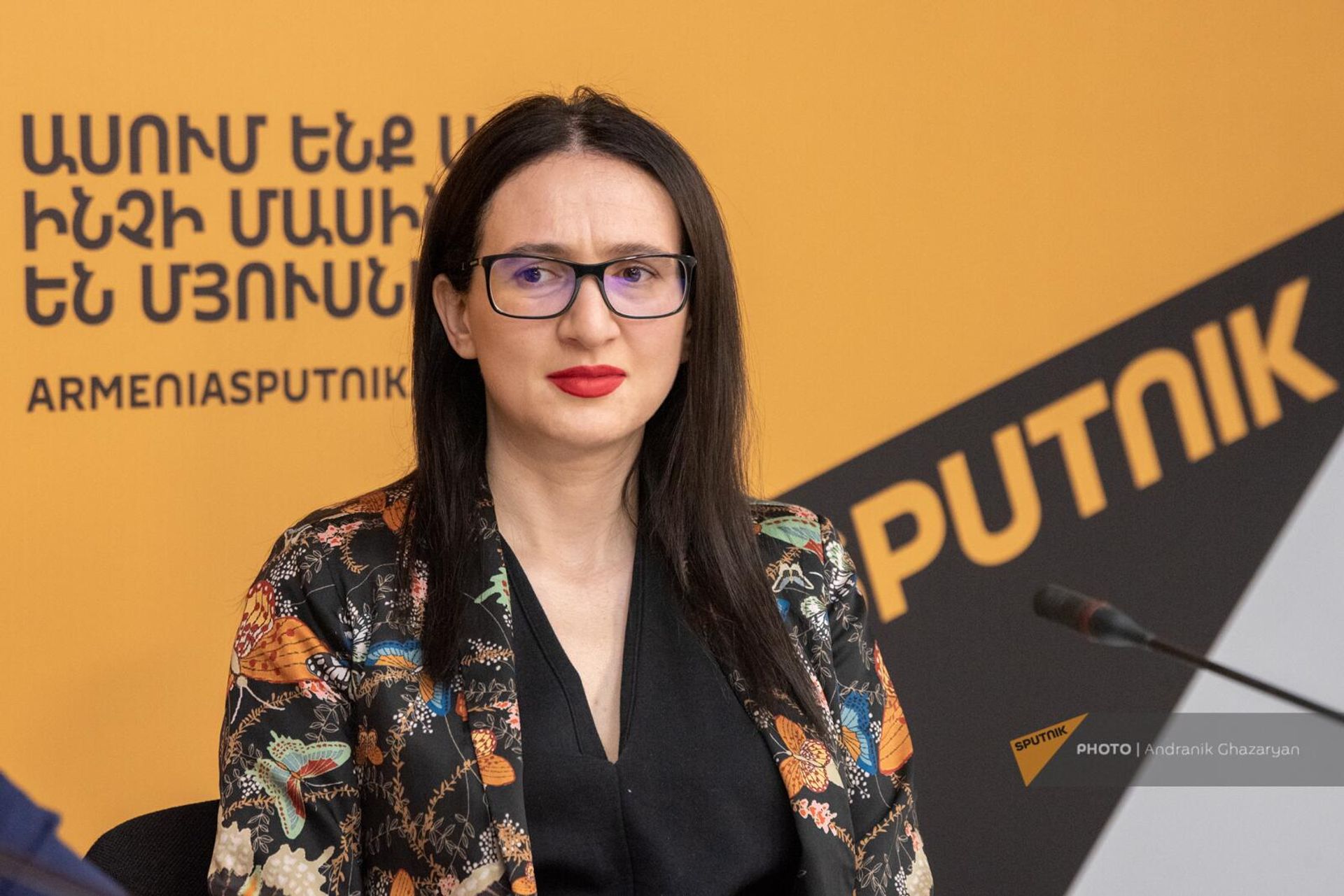 Директор представительства Международного музыкального фестиваля Дворцы Санкт- Петербурга в Армении Ани Еприкян на пресс-конференции о предстоящем фестивале (22 мая 2024). Еревaн - Sputnik Արմենիա, 1920, 22.05.2024