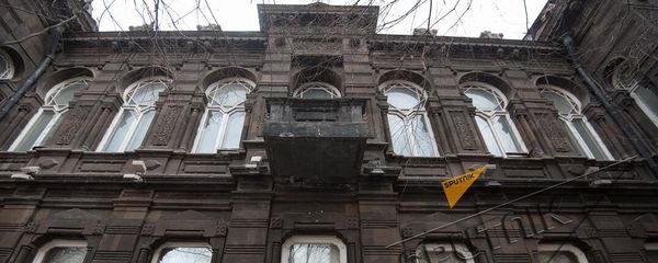 Աբովյան 3 հասցեում գտնվող շենքը - Sputnik Արմենիա