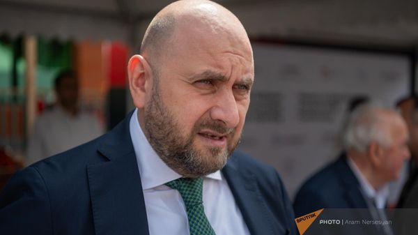 Председатель Центробанка Армении Мартин Галстян на церемонии открытия Национального суперкомпьютерного центра Армении (31 мая 2024). Еревaн - Sputnik Армения