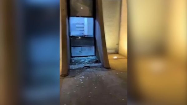 НападениЕ на центральный офис оппозиционной партии Единое нацдвижение в Тбилиси - Sputnik Армения