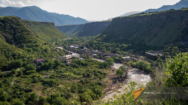 Вид на село Каркоп и реку Дебед - Sputnik Армения