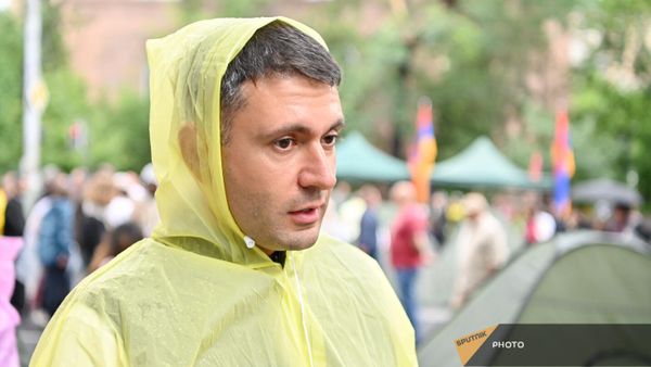 Սուրեն Պետրոսյան - Sputnik Արմենիա