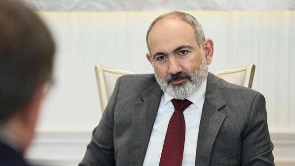 Премьер-министр Никол Пашинян принял заместителя госсекретаря США по вопросам Европы и Евразии Джеймса О'Брайена (11 июня 2024). Еревaн - Sputnik Армения