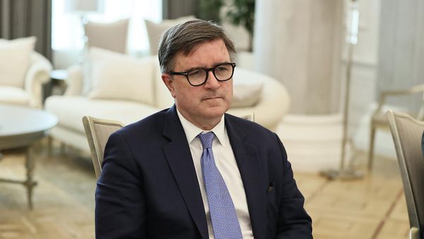 Премьер-министр Никол Пашинян принял заместителя госсекретаря США по вопросам Европы и Евразии Джеймса О'Брайена (11 июня 2024). Еревaн - Sputnik Армения