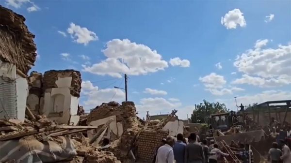 Четыре человека стали жертвами 5-балльного землетрясения в Иране - Sputnik Армения