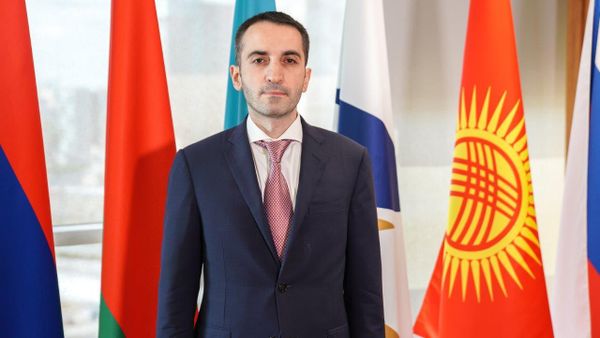 Միքայել Բելլույան - Sputnik Արմենիա