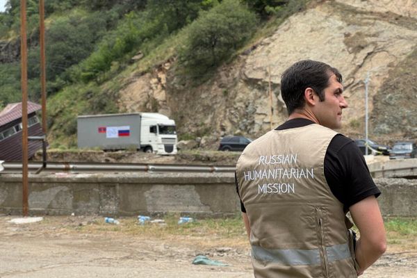 АНО Русская Гуманитарная Миссия доставила 7 тонн гуманитарной помощи в Ахталу и Каркоп Лорийской области, пострадавшей от наводнения АНО Русская Гуманитарная Миссия доставила 7 тонн гуманитарной помощи в Ахталу и Каркоп Лорийской области, пострадавшей от наводнения - Sputnik Армения