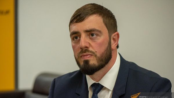 Էդմոն Էվոյան - Sputnik Արմենիա