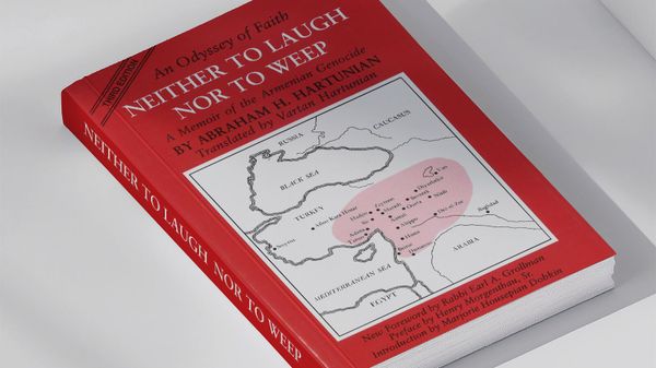 Книга Neither to laugh, nor to weep Абраама Артуняна - Sputnik Армения