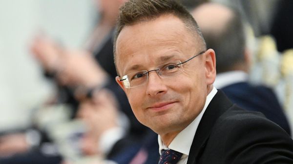 Министр иностранных дел и внешнеэкономических связей Венгрии Петер Сийярто на совместной пресс-конференции лидеров РФ и Венгрии по итогам встречи (5 июля 2024). Москвa - Sputnik Армения