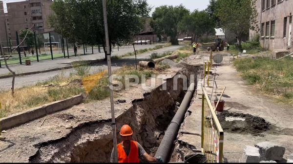 Երևանի Դավթաշեն թաղամասում 5 շենքի համար նոր կոյուղագիծ է անցկացվում - Sputnik Արմենիա