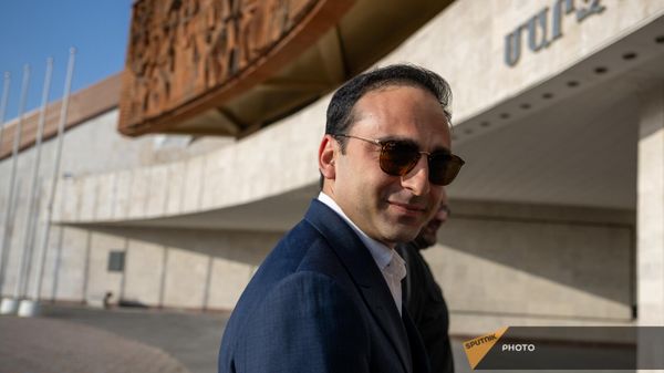 Տիգրան Ավինյան - Sputnik Արմենիա